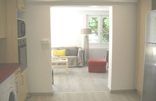 Gan Apartment | apartment 80 m², ground floor, living room, 2 bedrooms, kitchen, separate wc, bathroom.