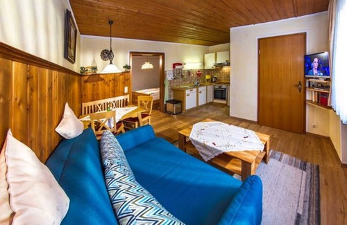 Jungholz Apartment | Apartment A (2-3) - Apartments and Bed & Breakfast Eberle