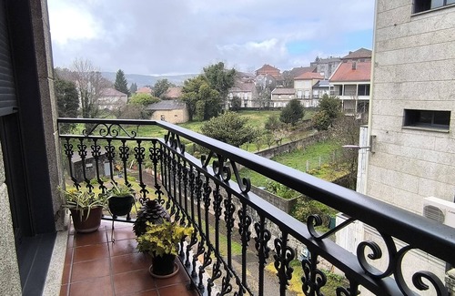 A Caniza Apartment | Apartment A Cañiza (Enjoy nature, sports, hot springs.)
