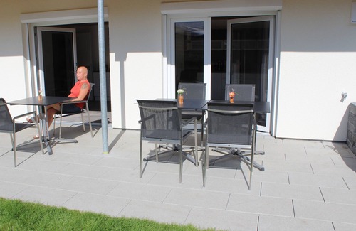 Unteruhldingen Apartment | Apartment "Altbau" ground floor, 60sqm, 1 bedroom, 1 living/sleeping area max. 4 persons
