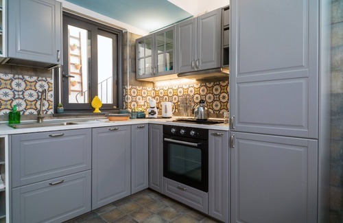 Fiumefreddo di Sicilia Apartment | Apartment 'A Ugghia' with Private Garden, Wi-Fi and Air Conditioning