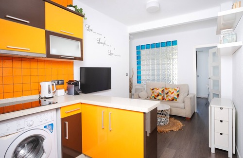 Rochelambert Apartment | Apartment 'Acogedor Piso Con Balcón' with Balcony, Wi-Fi and Air Conditioning