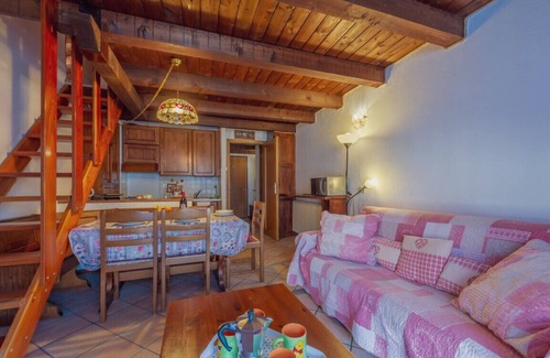 La Thuile Apartment | Apartment Adèle- Wifi - Garage and beautiful view.
