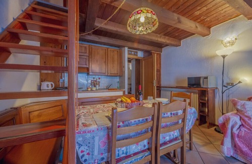 La Thuile Apartment | Apartment Adèle- Wifi - Garage and beautiful view.