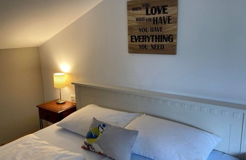 Woerth Bed & Breakfast | Apartment Adler - Standlgut