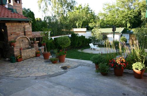 Vozdovac Apartment | Apartment Akacija Gardens