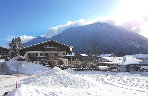 Sankt Valentin Apartment | Apartment Almblick 38 sqm, 1 living/bedroom, terrace, WLAN, max. 3 pers.