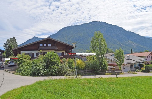Sankt Valentin Apartment | Apartment Almblick 38 sqm, 1 living/bedroom, terrace, WLAN, max. 3 pers.