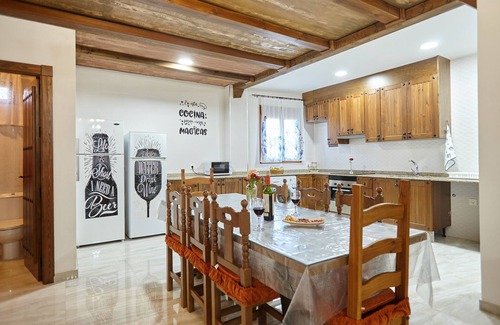 Pozo Alcon Apartment | Apartment 'Alojamiento Rural Soler' with Private Pool, Private Garden and Wi-Fi