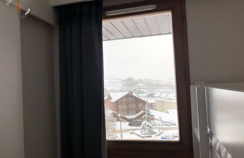 Jeux Apartment | Apartment Alpe Huez WIFI baby equipment covered parking