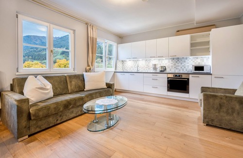 Valle Aurina Apartment | Apartment 'Alpen Living - 2nd Floor' with Mountain View, Whirlpool & Wi-Fi