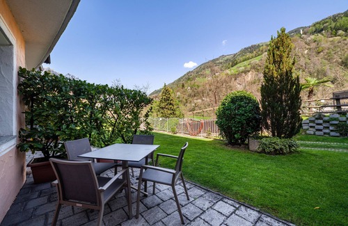 Saltusio Apartment | Apartment "Alpenhof Lodge Butterblume iii" with Mountain View, Pool & Sauna