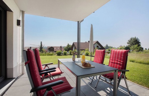 Hoechenschwand Apartment | Apartment 'Alpenliebe' with Mountain View, Private Terrace and Wi-Fi