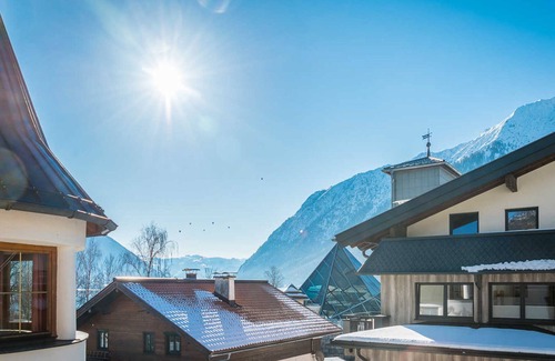 Pertisau Apartment | Apartment Alpenrose Komfort 1 - Apartment house Alpenrose