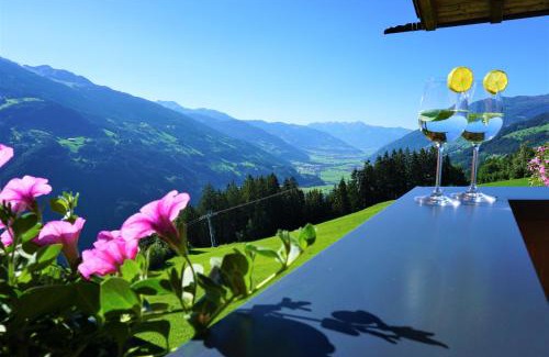 Rohrberg Apartment | Apartment Alpenstyle by Katharina