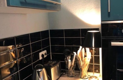 Mitte Apartment | Apartment 'Altbaucharme In Zentraler Lage' with Wi-Fi