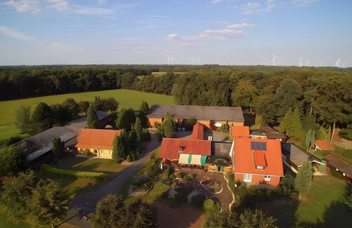 Steinfurt Apartment | Apartment 'Alter Ponystall' with Shared Terrace, Shared Garden and Wi-Fi