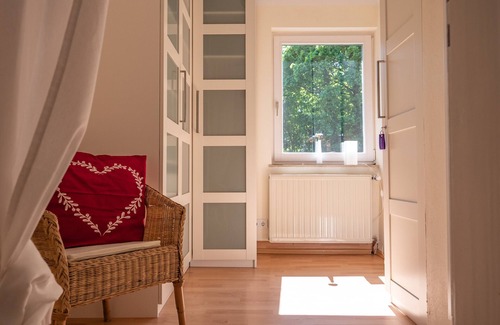 Schotten Apartment | Apartment 'altes forsthaus schotten' with Shared Garden, Balcony and Wi-Fi