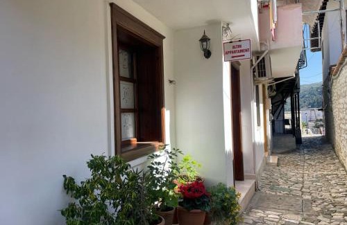 Berat Apartment | Apartment Altin in old town