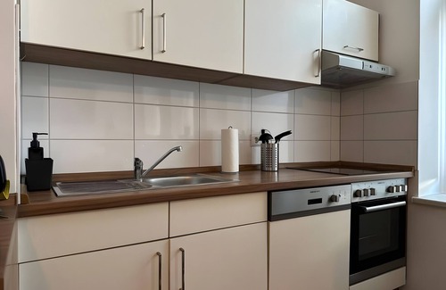 Zentrum-Sued Apartment | Apartment 'Am Bayrischen Bahnhof' with Wi-Fi