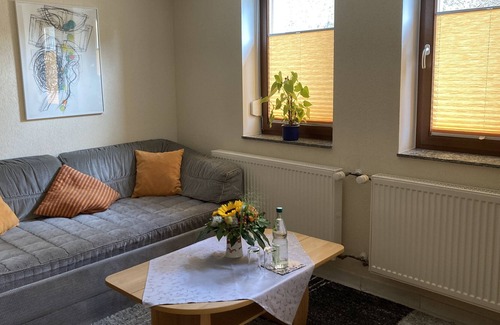 Weimar Apartment | Apartment 'am Goethepark Weimar' with Terrace & Wi-Fi