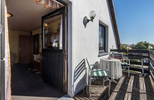 Einbeck Apartment | Apartment 'Am Ps Speicher' with Balcony and Wi-Fi