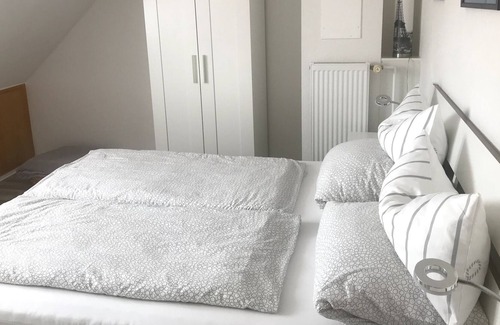Alzey Apartment | Apartment 'Am Rossmarkt Alzey ' with Wi-Fi