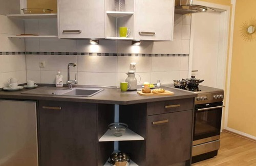 Broda Apartment | Apartment Am Tollensesee - BAUREP GmbH