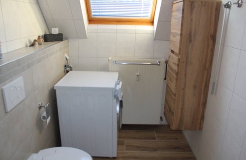 Georgensgmuend Apartment | Apartment 'Am Wehr' with Private Terrace and Wi-Fi