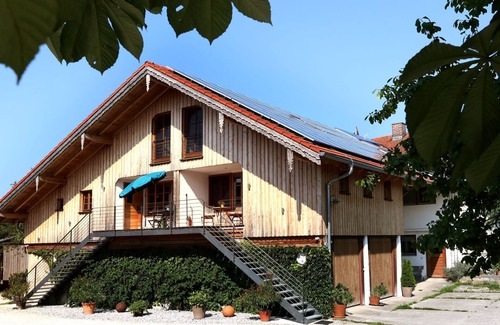 Traunreut Apartment | Apartment am Weiher, 90 sqm, 2 bedrooms