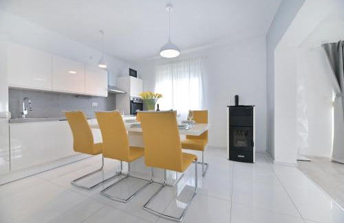 Municipality of Sukosan Apartment | Apartment Amelie - with pool and sauna!