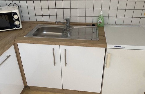 Iffezheim Apartment | Apartment 'An Der Galopprennbahn' with Wi-Fi