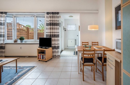 Sereetz Apartment | Apartment 'An Der Ostsee' with Private Terrace