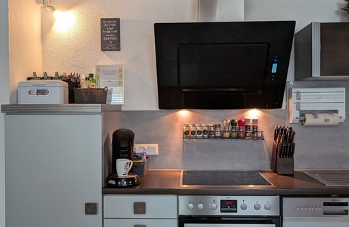 Muelheim Apartment | Apartment 'An Der Quell' with Private Terrace, Private Garden and Wi-Fi