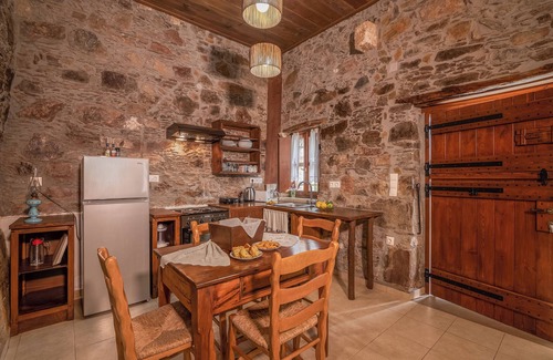 Livadia Apartment | Apartment Anaxagoras Tradition meets Comfort, close to Elafonissi and Falasarna