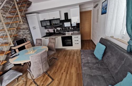 Kornic Apartment | Apartment Andrea with pool and seaview