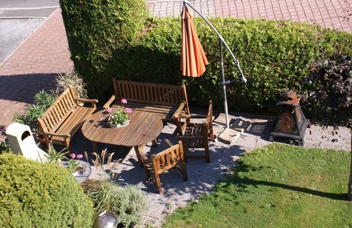 Fehrenbach House | Apartment "ANGEL" 8 (10) pers. 4 bedrooms/2DU/WC/120m²/sauna/W-LAN Thür. Forest