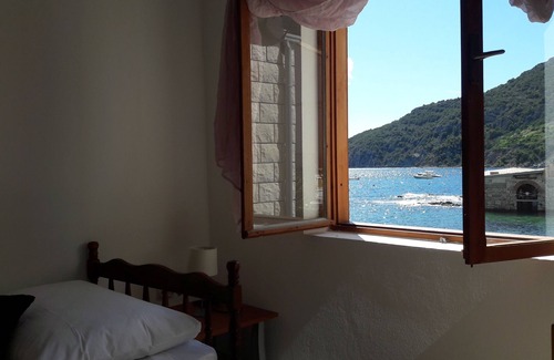 Komiza Apartment | Apartment Anka's Beach Komiza