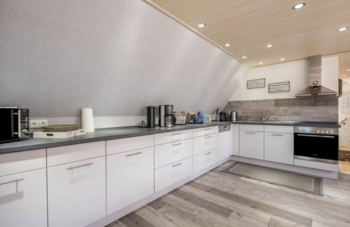 Ratekau Apartment | Apartment 'Ankerplatz Maria' with Shared Terrace, Shared Garden and Wi-Fi