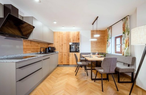 Oeblarn Apartment | Apartment Anna - 1 Schlafzimmer, Bad, Sauna - Thorbäck Gut - Apartments im Schlosserhaus