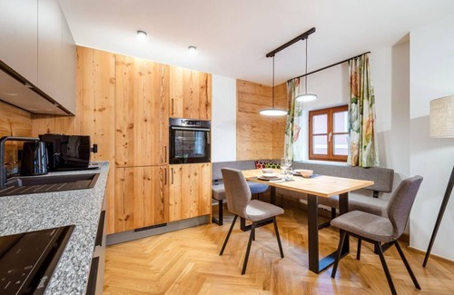 Oeblarn Apartment | Apartment Anna - 1 Schlafzimmer, Bad, Sauna - Thorbäck Gut - Apartments im Schlosserhaus