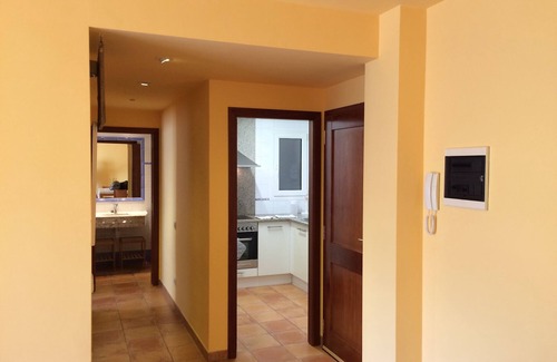 Calella de Palafrugell Apartment | Apartment Antic Plankton - wifi + parking + beach