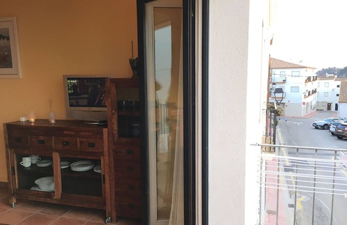 Calella de Palafrugell Apartment | Apartment Antic Plankton - wifi + parking + beach