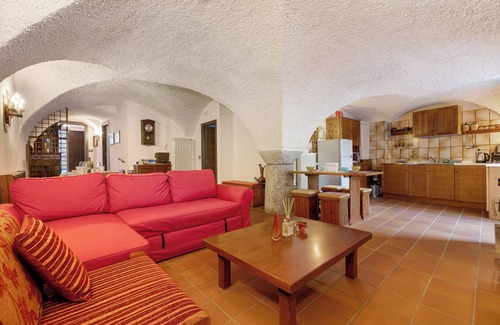 Bleggio Inferiore Ski Chalet | Apartment 'Antico Casolare Di Alice' with Mountain View,Private Terrace and Wi-Fi