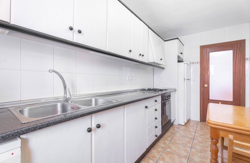 Culla Apartment | Apartment 'Antiga Escola De Molinell' with Mountain View, Private Terrace and Private Garden
