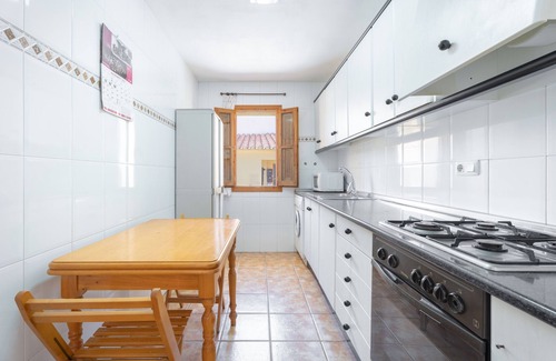 Culla Apartment | Apartment 'Antiga Escola De Molinell' with Mountain View, Private Terrace and Private Garden