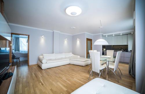 Stara Zagora Apartment | Apartment Antique Theatre 4
