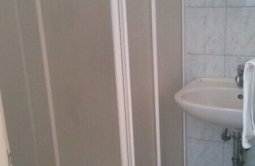 Kustici Apartment | Apartment Anton, (13585), Zubovići, Croatia