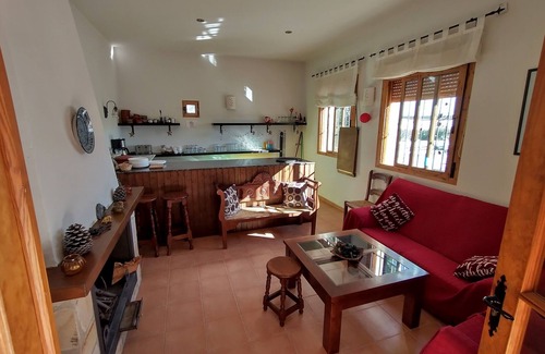 Velez Rubio Apartment | Apartment 'Apartamento Membrillo' with Mountain View, Wi-Fi and Air Conditioning