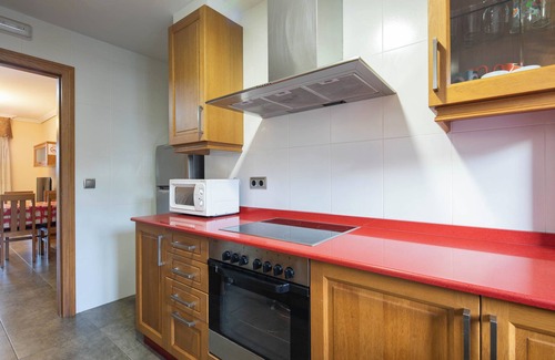 Cangas Apartment | Apartment 'Apartamento 12' with Shared Pool, Private Terrace and Wi-Fi